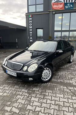 Седан Mercedes-Benz E-Class 2004 в Львове