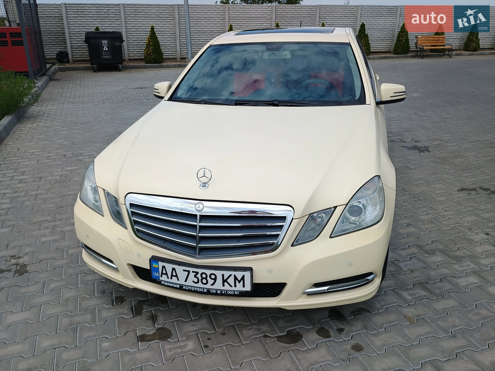 2012 Mercedes-Benz E-klasse - мініатюра 2