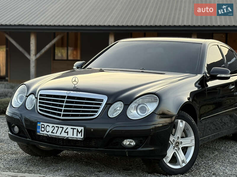 Седан Mercedes-Benz E-Class 2008 в Меденичах