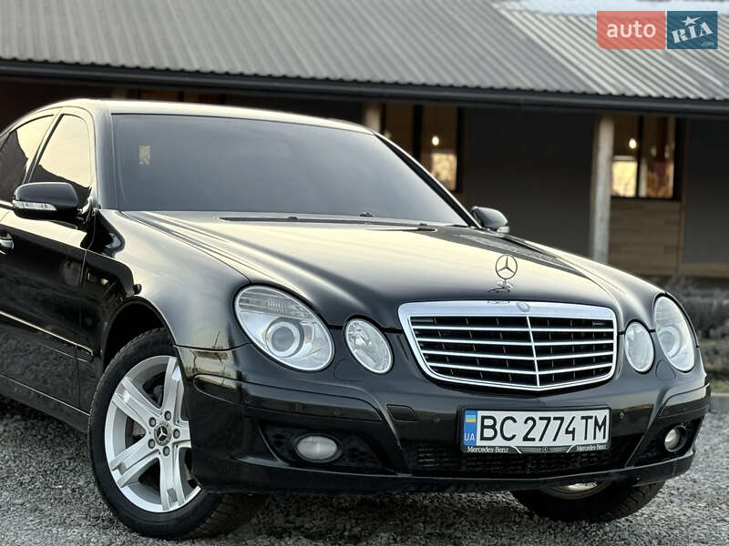 Седан Mercedes-Benz E-Class 2008 в Меденичах
