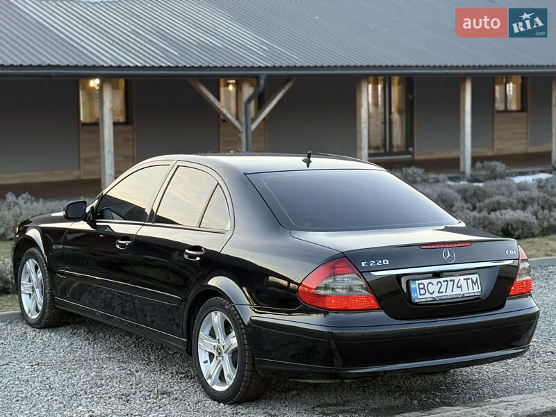 Седан Mercedes-Benz E-Class 2008 в Меденичах
