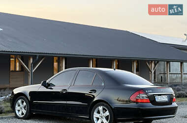 Седан Mercedes-Benz E-Class 2008 в Меденичах