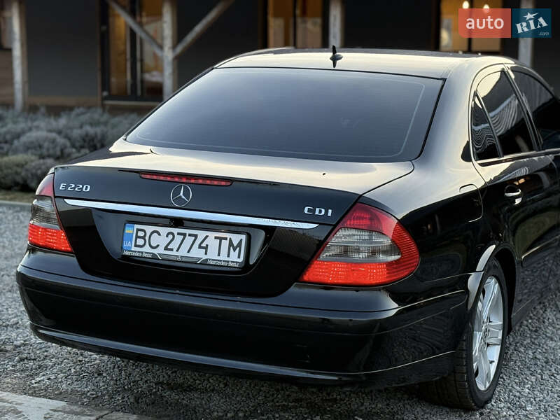Седан Mercedes-Benz E-Class 2008 в Меденичах