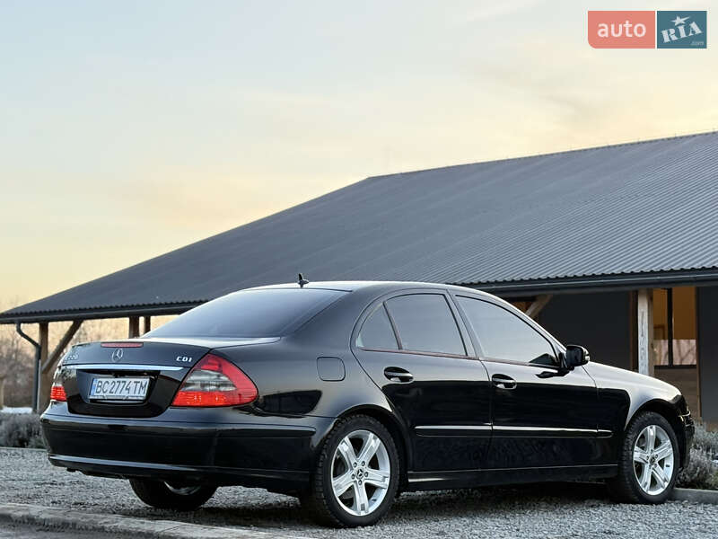 Седан Mercedes-Benz E-Class 2008 в Меденичах