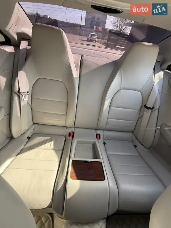 Mercedes-Benz E-Class 2010 VIN WDD2073031F083928 фото оголошення 16 з 58
