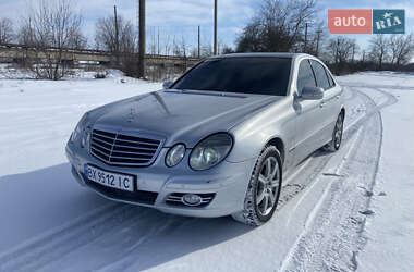 Седан Mercedes-Benz E-Class 2006 в Вінниці