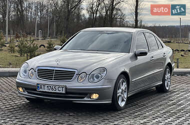 Седан Mercedes-Benz E-Class 2006 в Городенке
