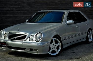 Седан Mercedes-Benz E-Class 2000 в Миколаєві