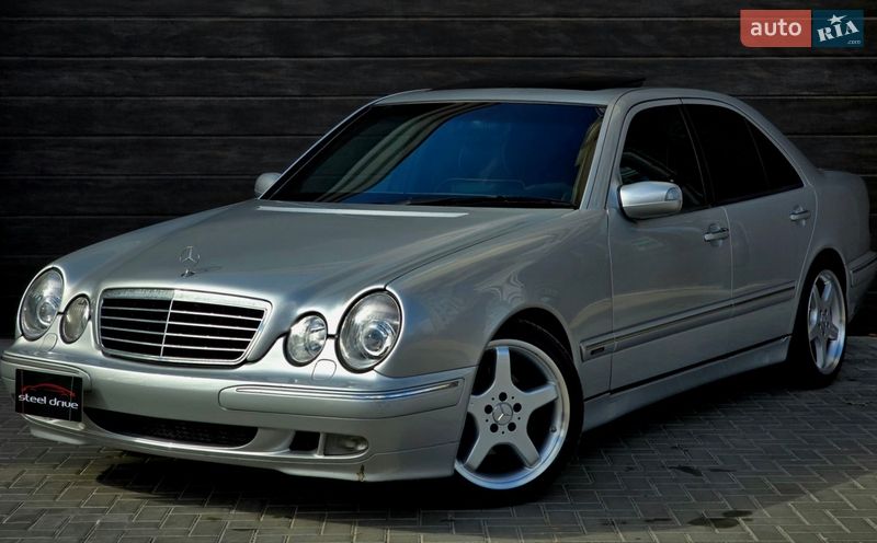 Mercedes-Benz E-Class 2000