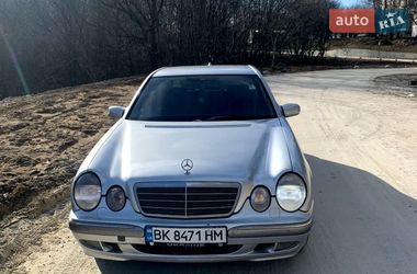 Седан Mercedes-Benz E-Class 2000 в Львове