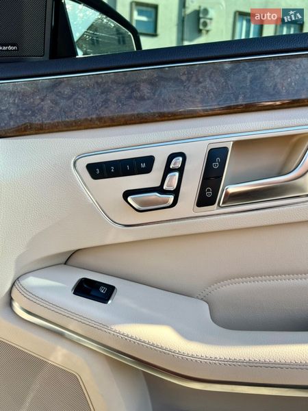 Седан Mercedes-Benz E-Class 2014 в Черновцах