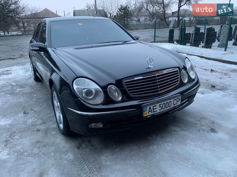 Mercedes-Benz E-Class