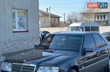 Седан Mercedes-Benz E-Class 1994 в Луцьку