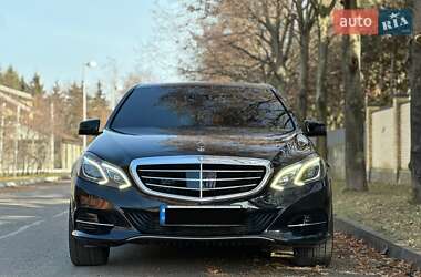 Седан Mercedes-Benz E-Class 2013 в Дніпрі