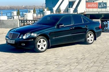 Седан Mercedes-Benz E-Class 2007 в Днепре