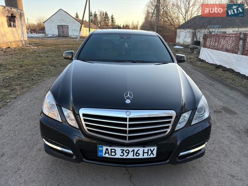 Mercedes-Benz E-Class 2011