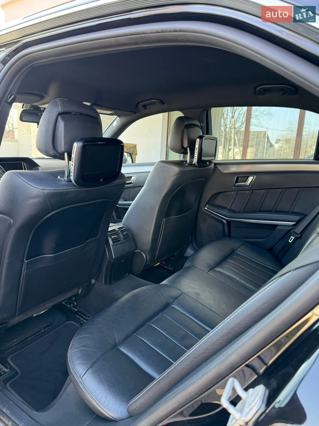 2015 Mercedes-Benz E-klasse - мініатюра 28