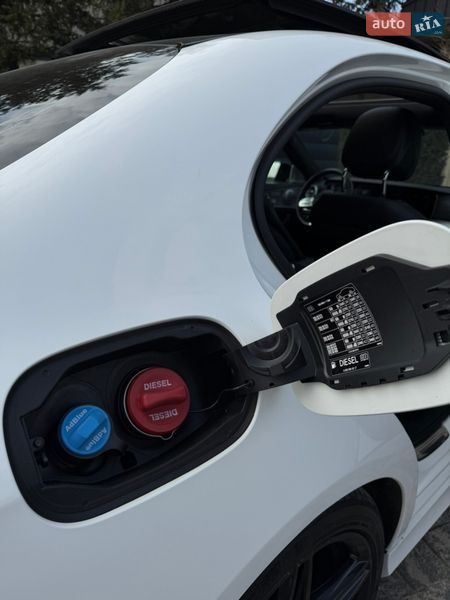 Седан Mercedes-Benz E-Class 2016 в Львові