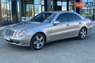 Седан Mercedes-Benz E-Class 2004 в Луцьку