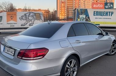 Седан Mercedes-Benz E-Class 2013 в Киеве