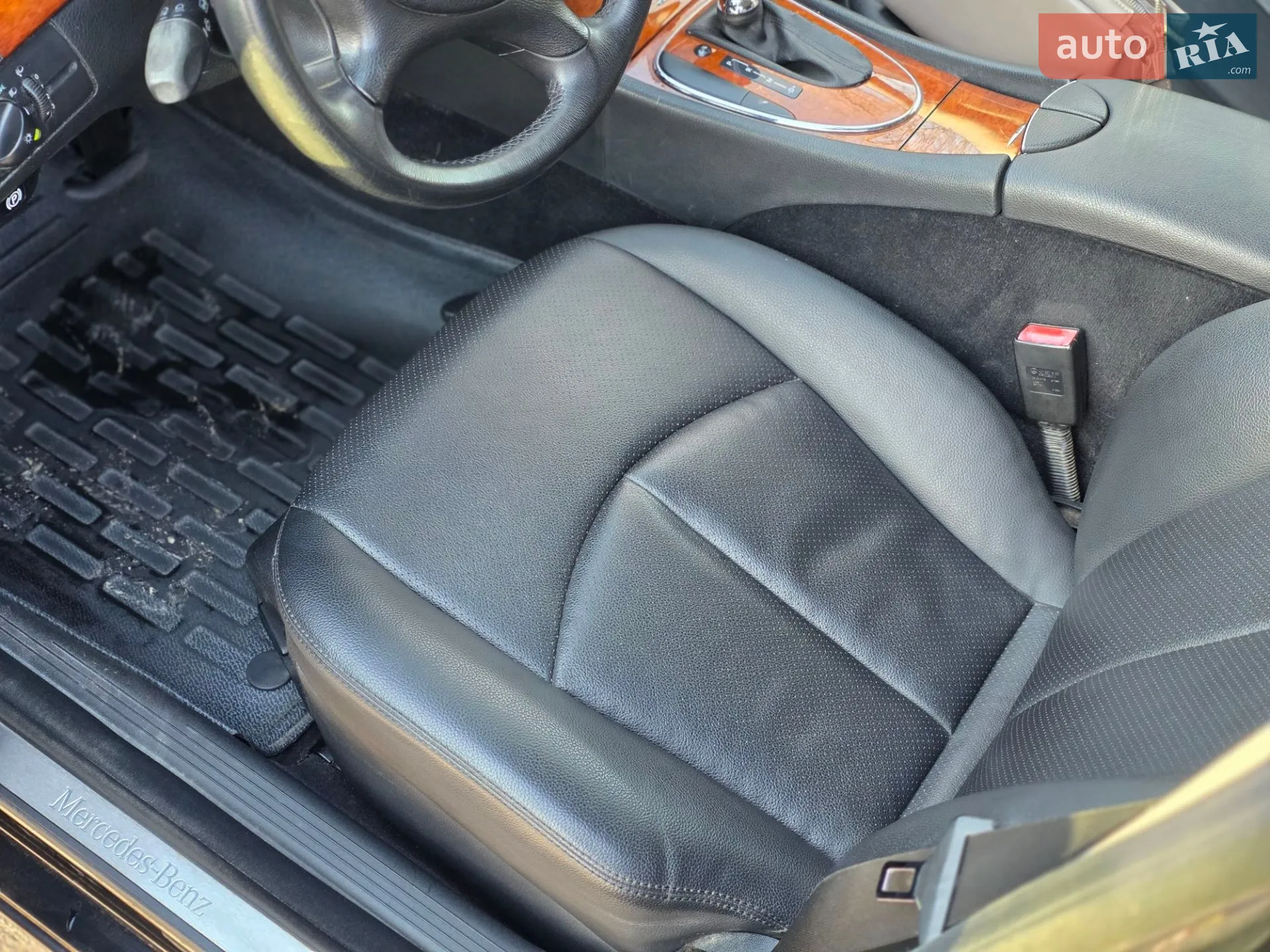 Mercedes-Benz E Class 2006 VIN WDB2110411B048891 фото оголошення 4 з 5
