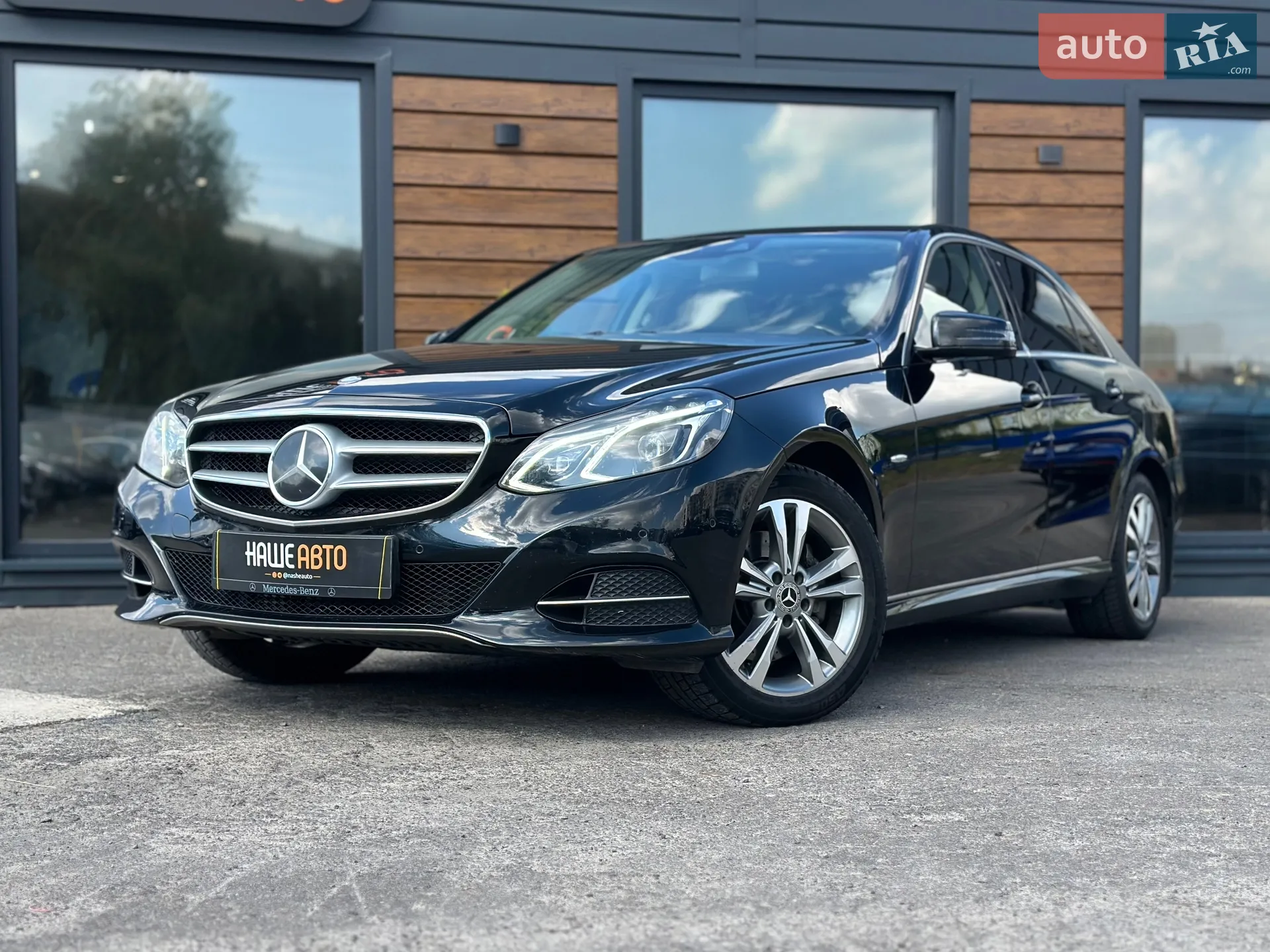 2013 Mercedes-Benz E-klasse - мініатюра 3
