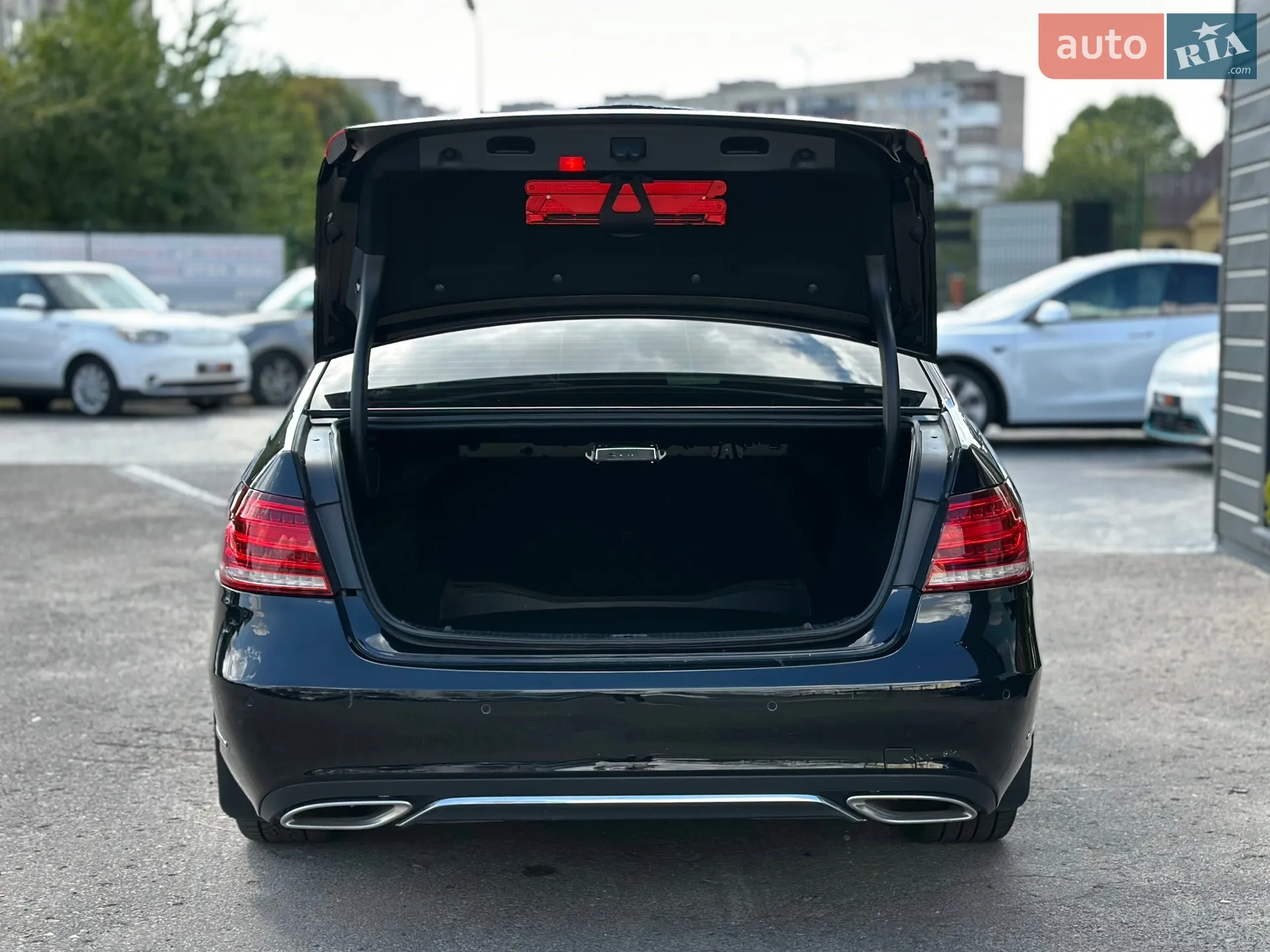 2013 Mercedes-Benz E-klasse - мініатюра 15