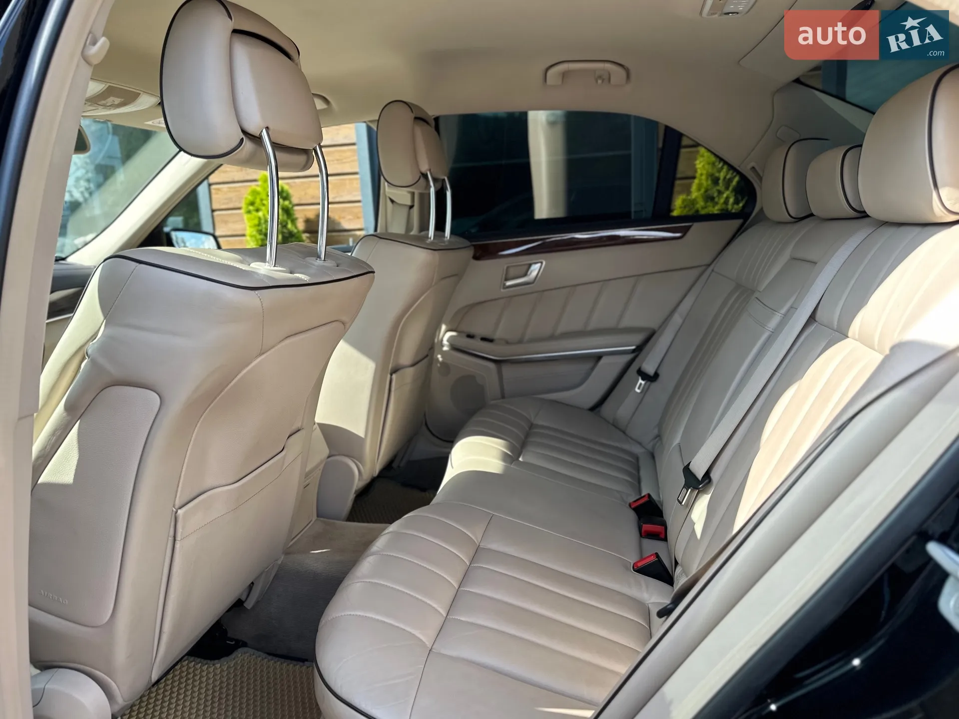 2013 Mercedes-Benz E-klasse - мініатюра 57