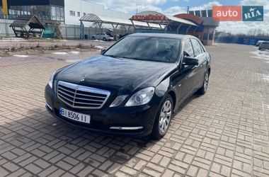 Седан Mercedes-Benz E-Class 2012 в Полтаве