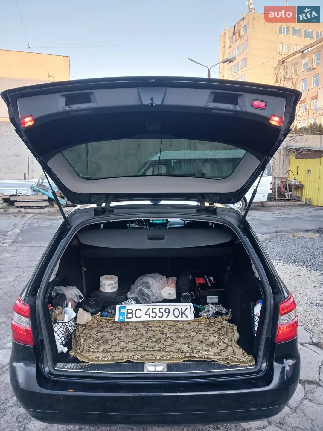 2010 Mercedes-Benz E-klasse - мініатюра 39
