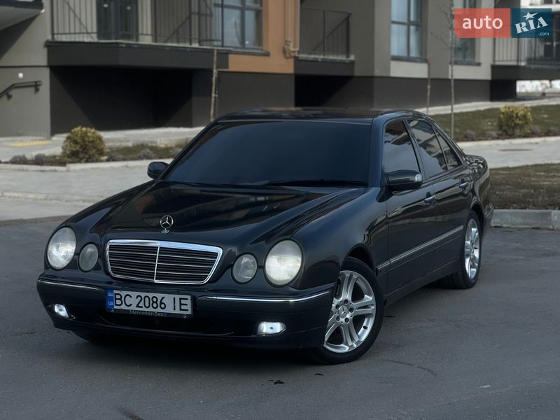 Седан Mercedes-Benz E-Class 2000 в Тернополе