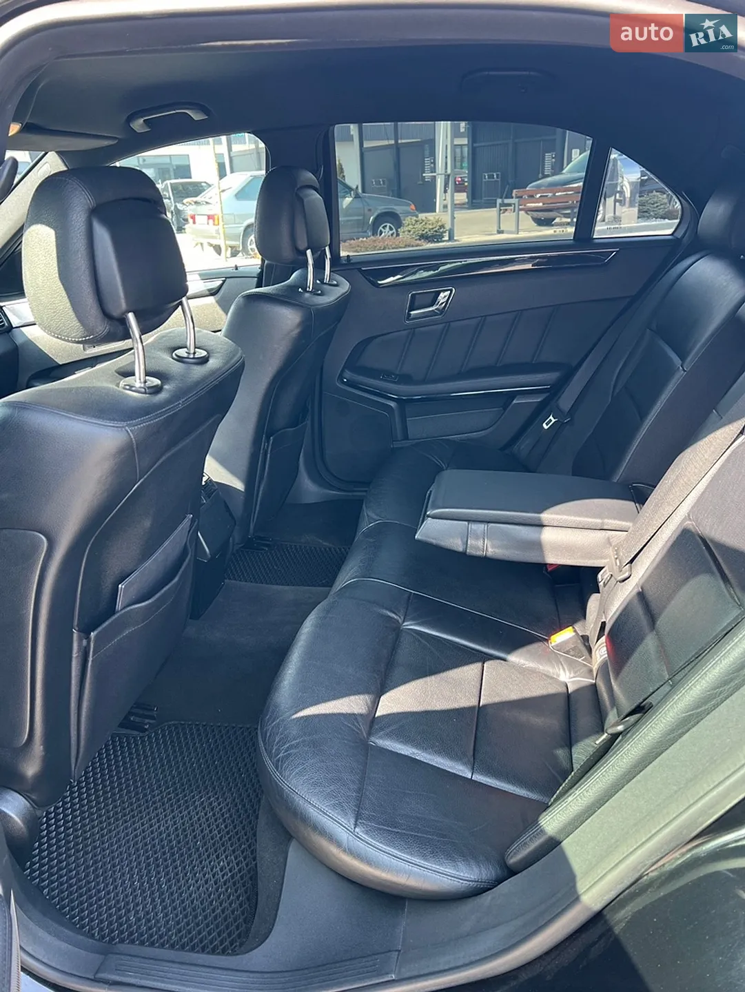 2011 Mercedes-Benz E-klasse - мініатюра 28