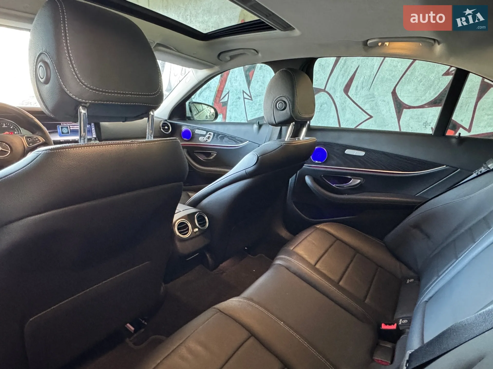 2018 Mercedes-Benz E-klasse - мініатюра 31