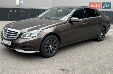 Седан Mercedes-Benz E-Class 2014 в Киеве