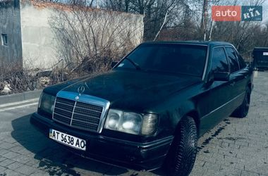 Седан Mercedes-Benz E-Class 1991 в Надворной