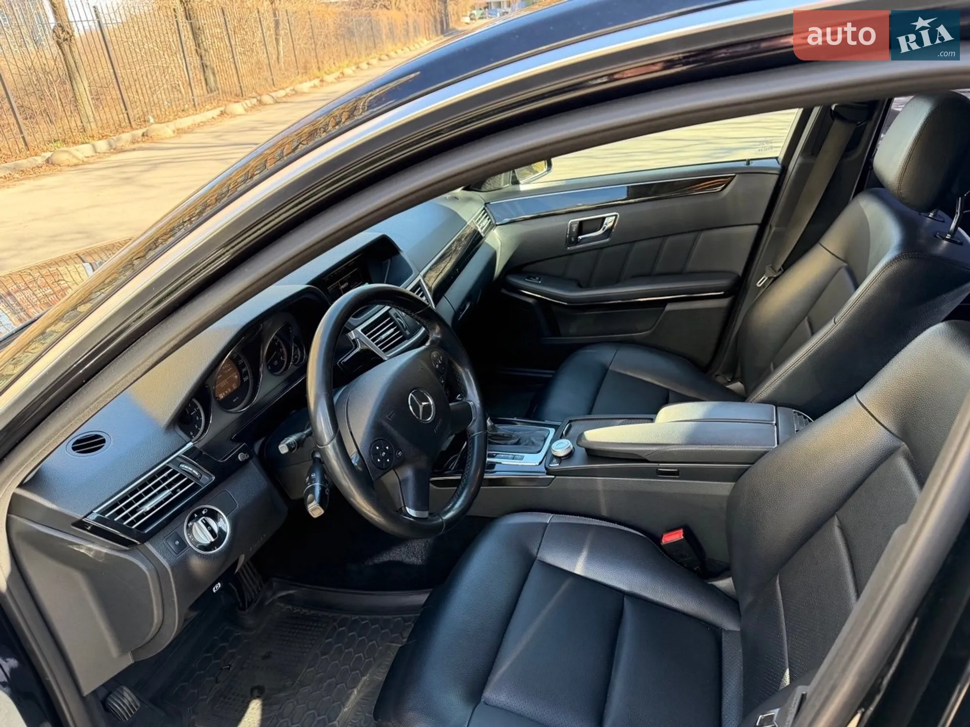 2010 Mercedes-Benz E-klasse - мініатюра 10