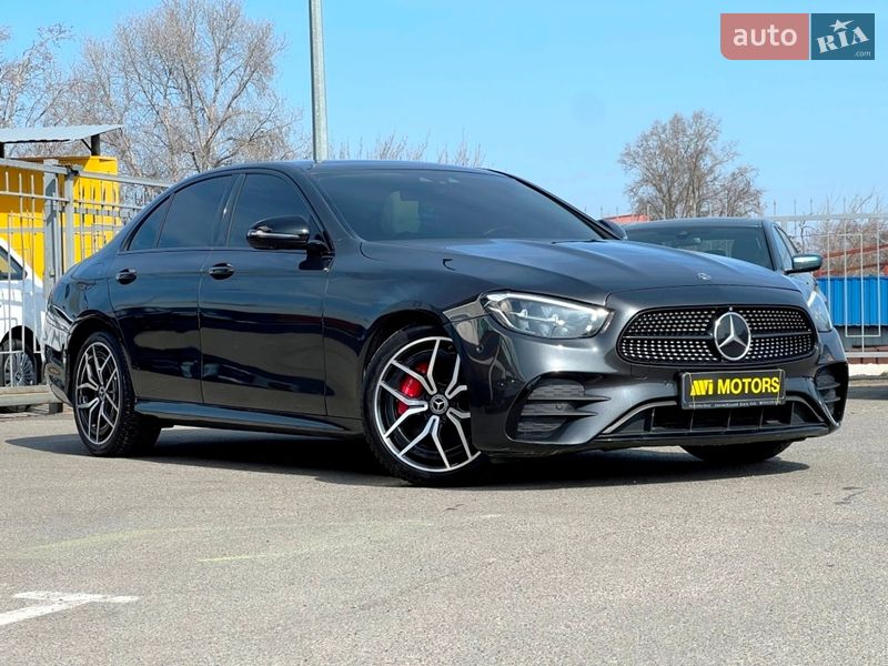 Mercedes-Benz E-Class 2021