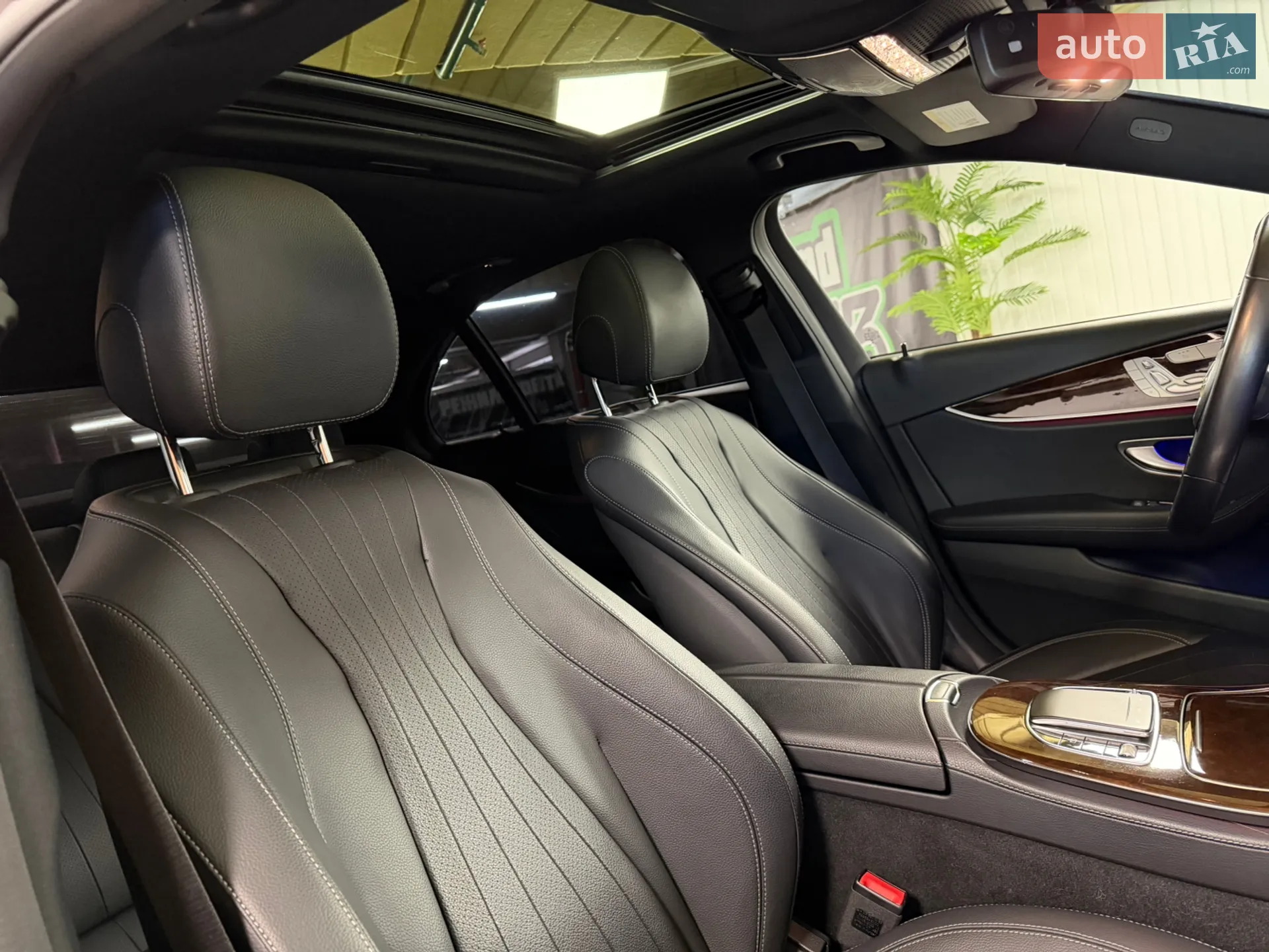 2022 Mercedes-Benz E-klasse - мініатюра 36
