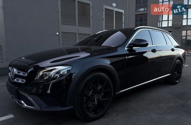Универсал Mercedes-Benz E-Class 2018 в Киеве