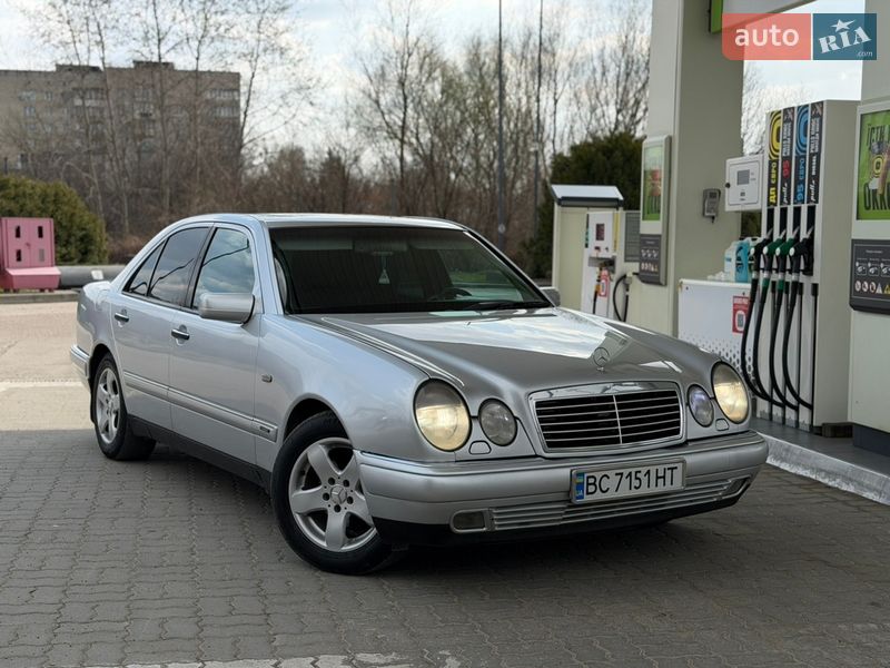 Mercedes-Benz E-Class 1997 Mercedes-Benz E-Class 1997