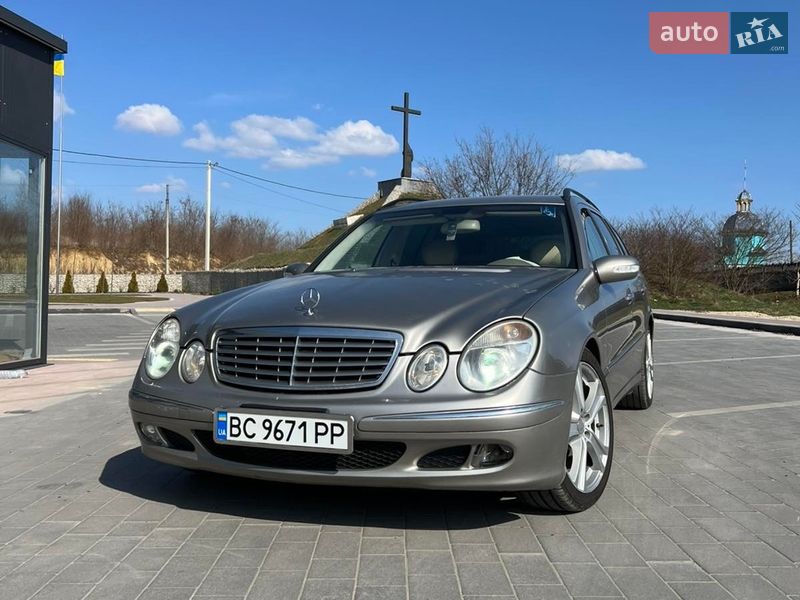Универсал Mercedes-Benz E-Class 2004 в Мостиске