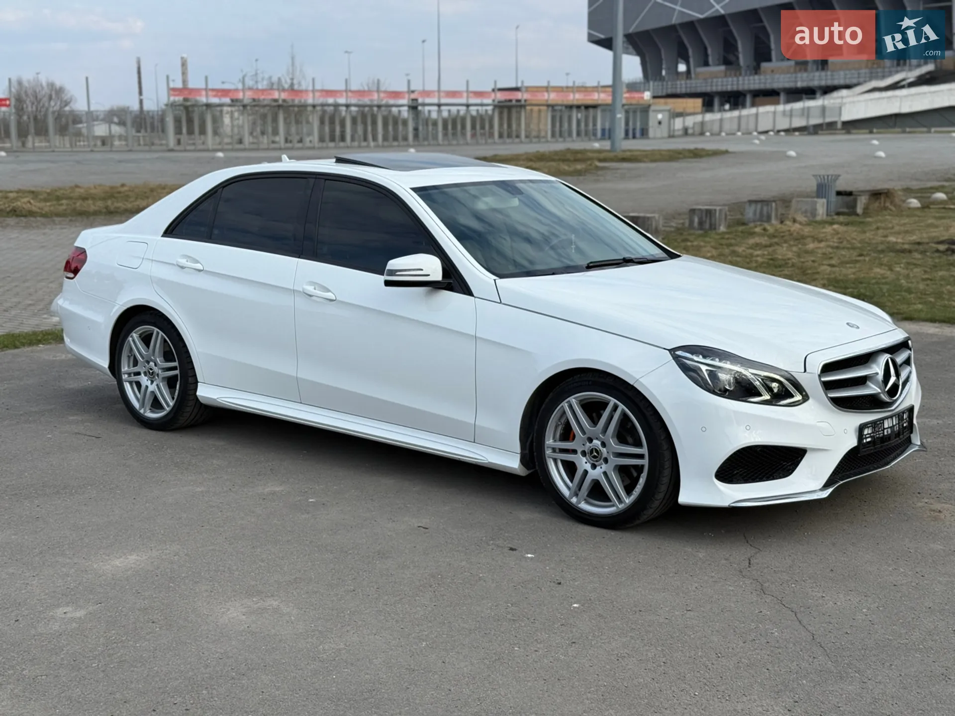 2015 Mercedes-Benz E-klasse - мініатюра 27