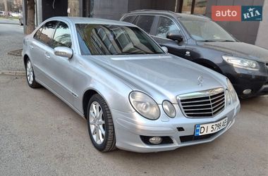 Седан Mercedes-Benz E-Class 2002 в Ивано-Франковске