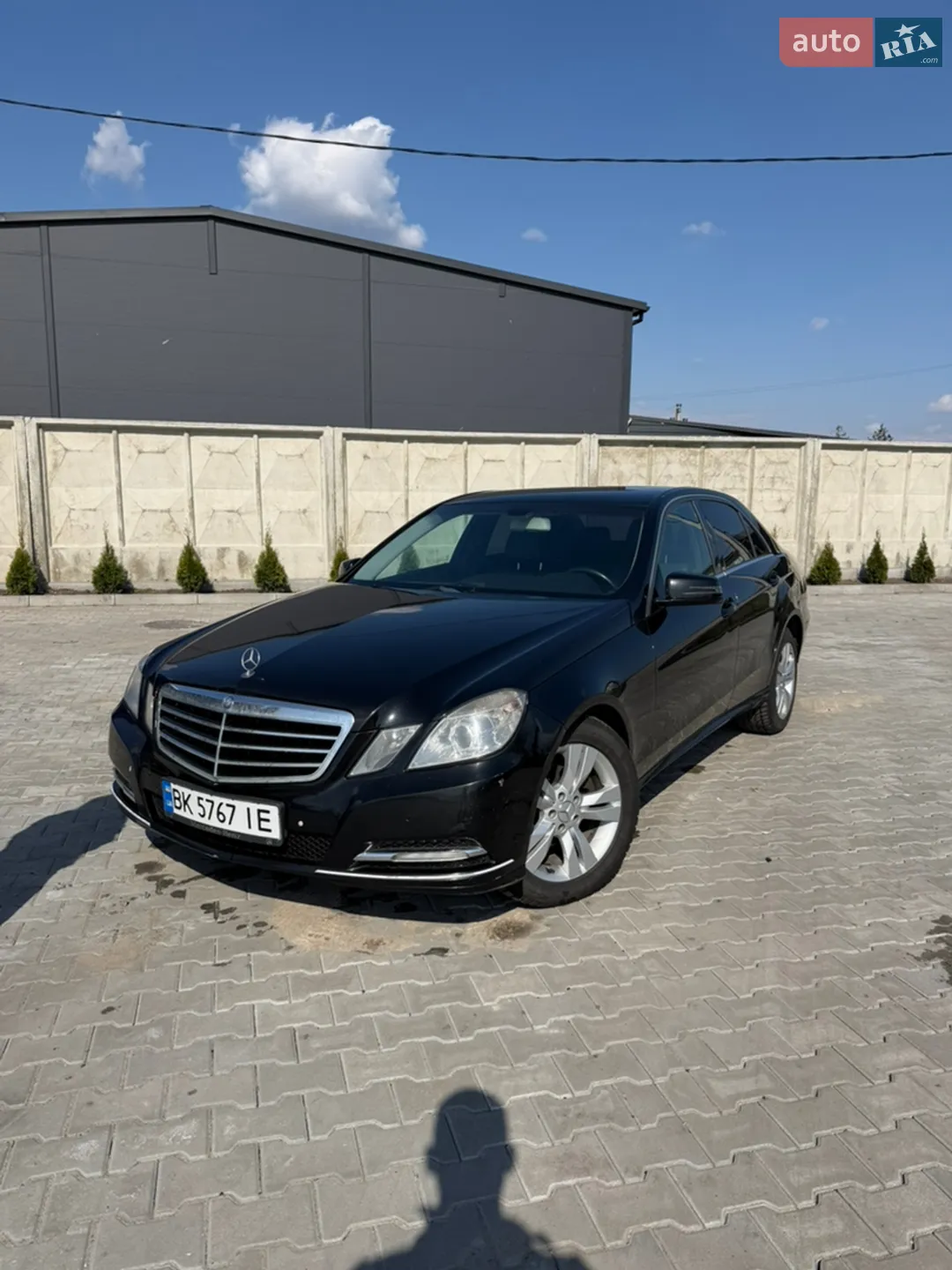 2011 Mercedes-Benz E-klasse - фото 1