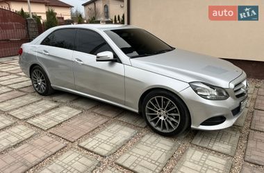 Седан Mercedes-Benz E-Class 2013 в Ужгороді