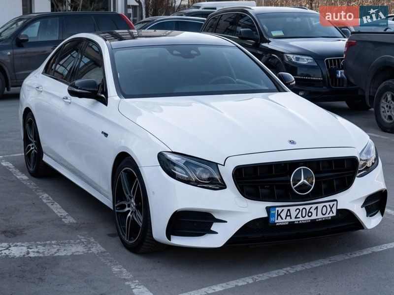 Mercedes-Benz E-Class 2020