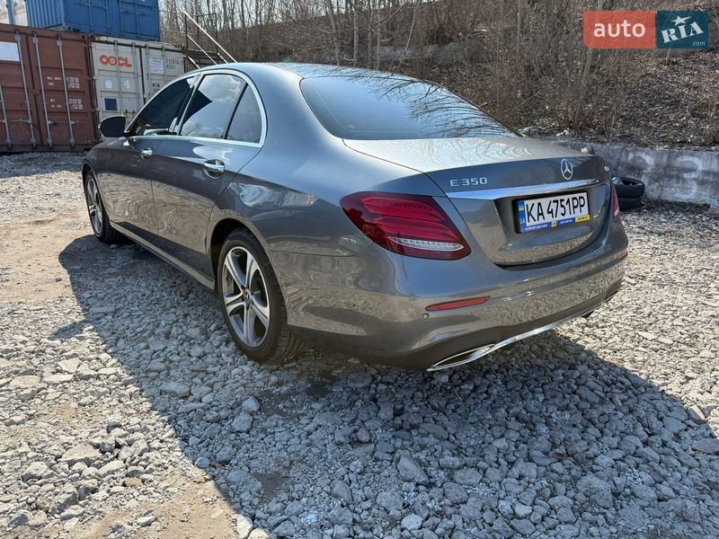 Седан Mercedes-Benz E-Class 2019 в Киеве
