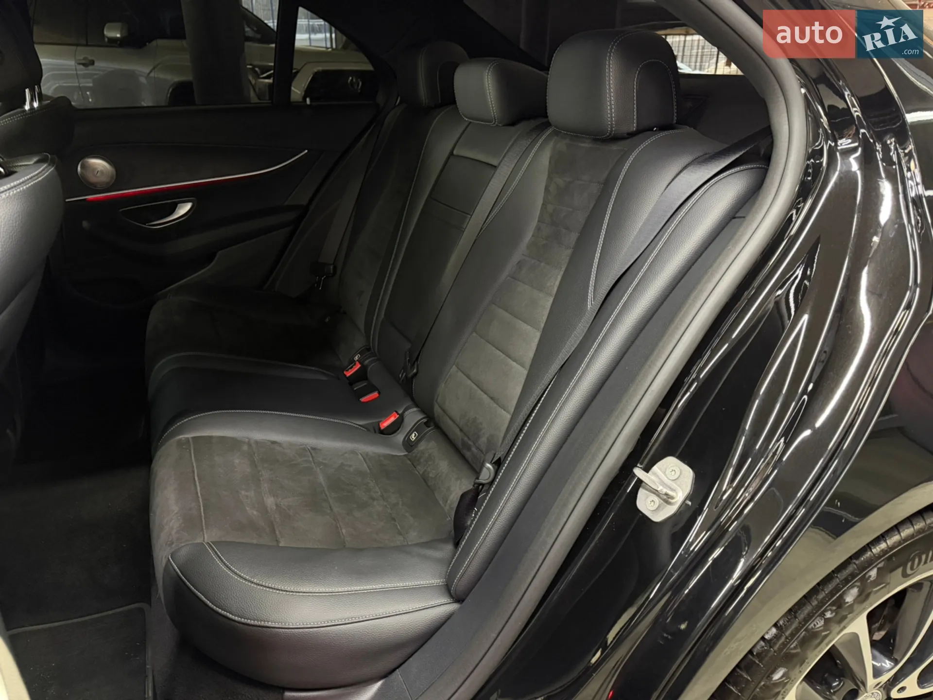 2016 Mercedes-Benz E-klasse - мініатюра 24
