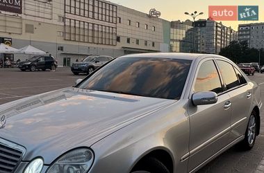 Седан Mercedes-Benz E-Class 2002 в Сумах