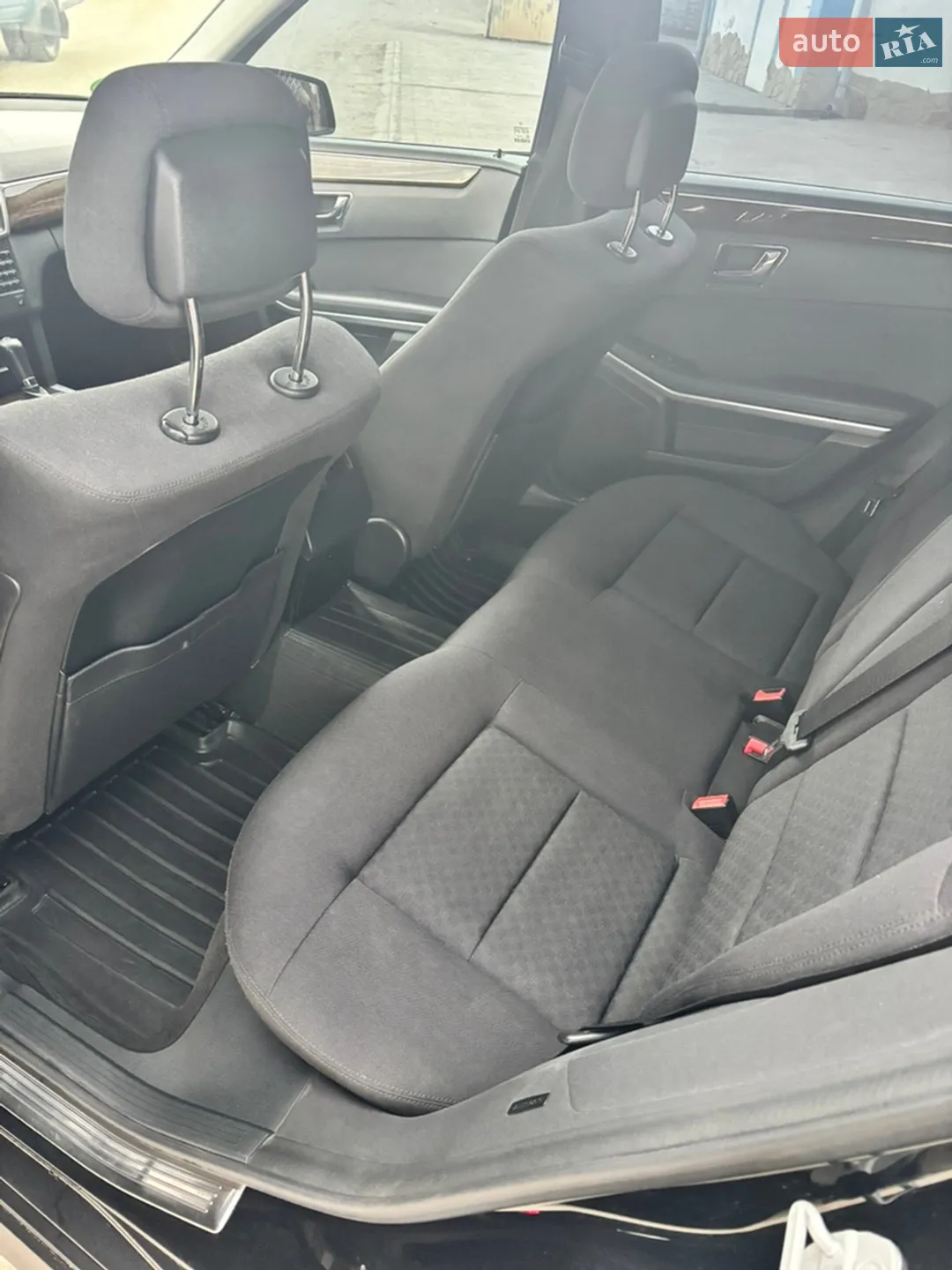 2010 Mercedes-Benz E-klasse - мініатюра 24